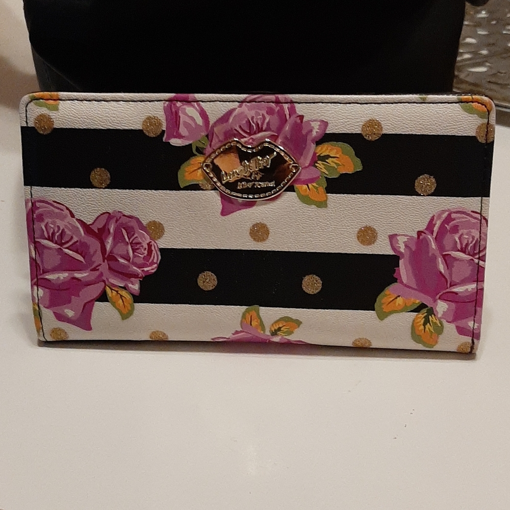 Betsey Johnson wallet